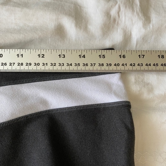 Tuff‎ Athletics Women's Gray Athletic Adjustable Fitness Gym Shorts Size Large - Picture 9 of 13